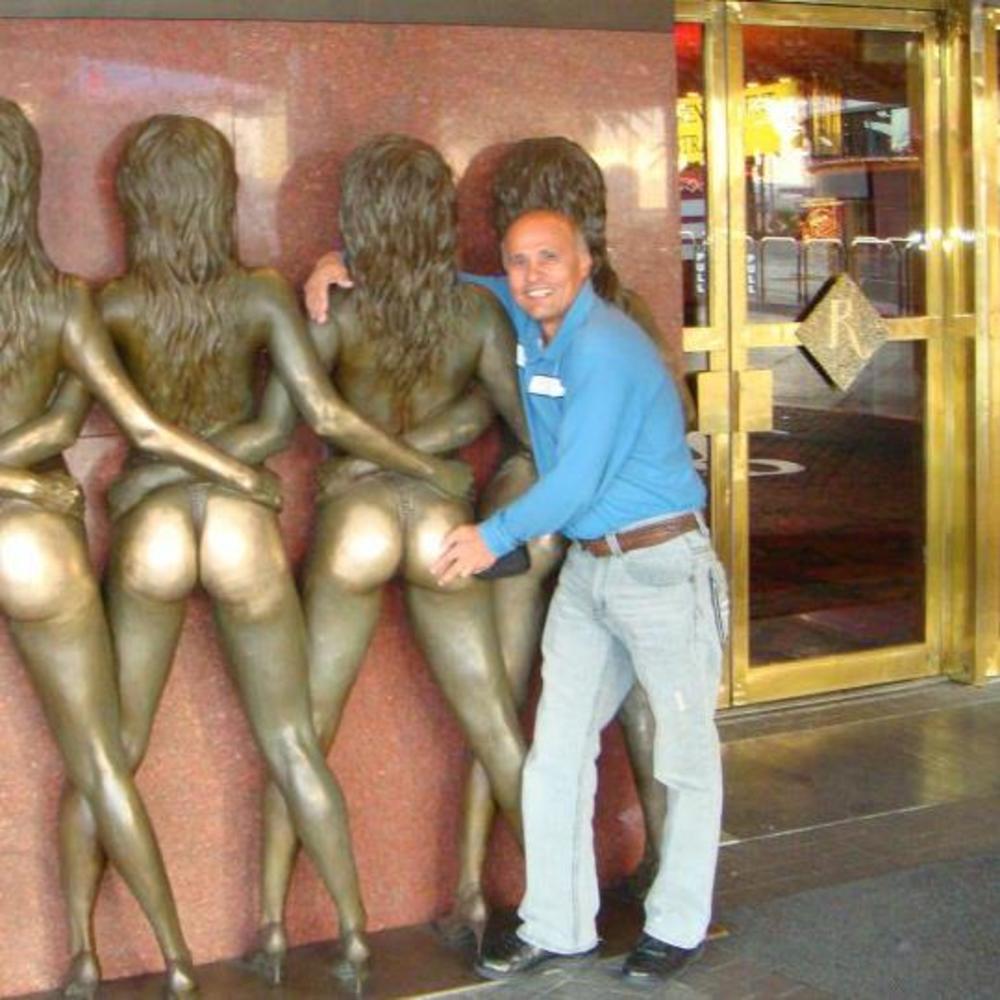 Meet your Posher, Andres